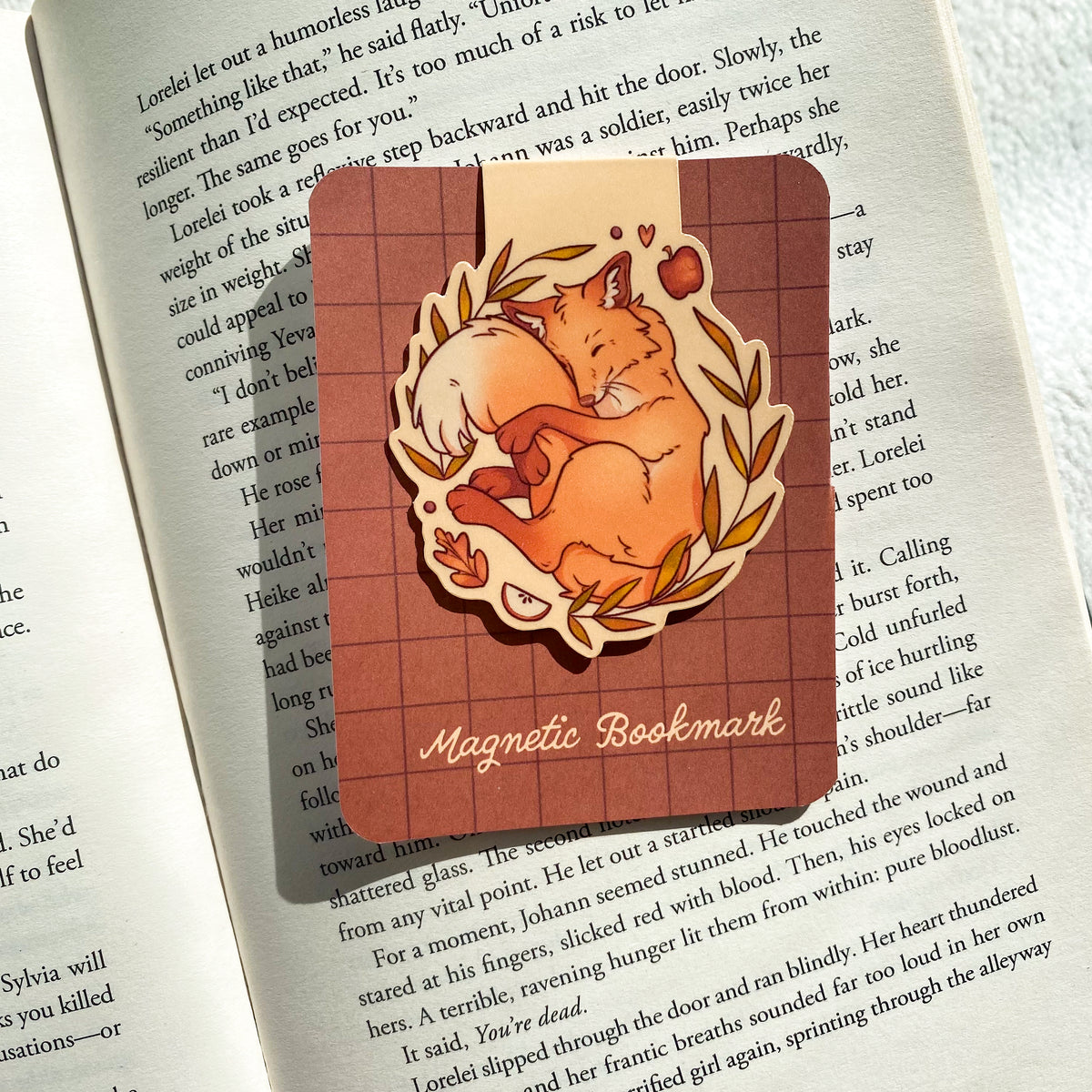 Apple Fox - Magnetic Bookmark