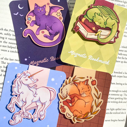 Apple Fox - Magnetic Bookmark